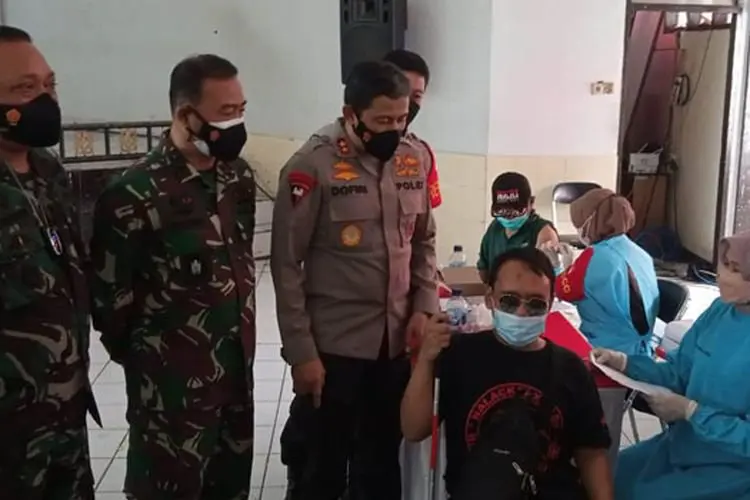 Alumni AKABRI 89 Gelar Vaksinasi Warga Disabilitas se-Jabar
