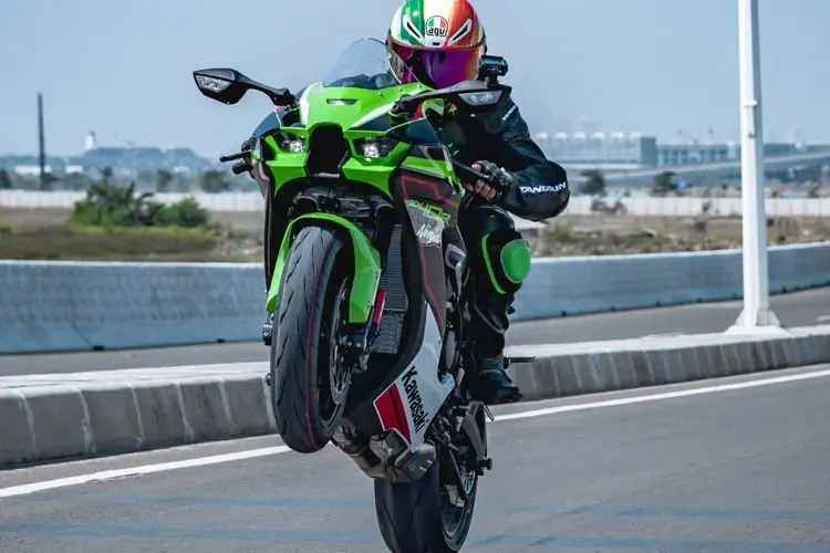 Harry Affandy, dari Founder Komunitas Motor Mewah Hingga Jadi Youtuber