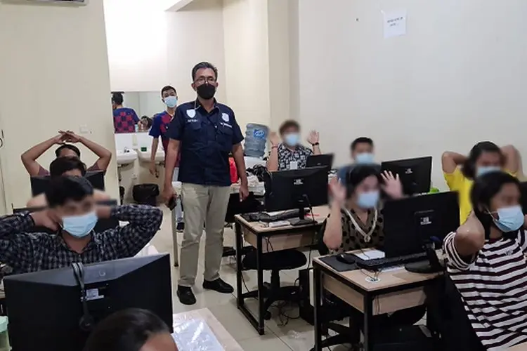 Sindikat Pinjol Ilegal Digrebek Polisi, Puluhan Karyawan Diamankan