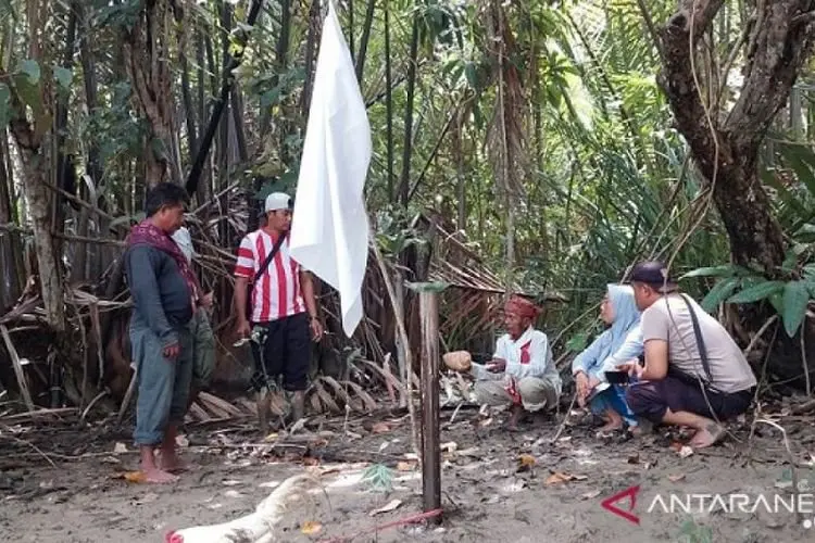 Berhari-hari Berjuang dalam Pencarian, Hati Pria Ini Hancur Melihat Jasad Anaknya yang Diterkam Buaya