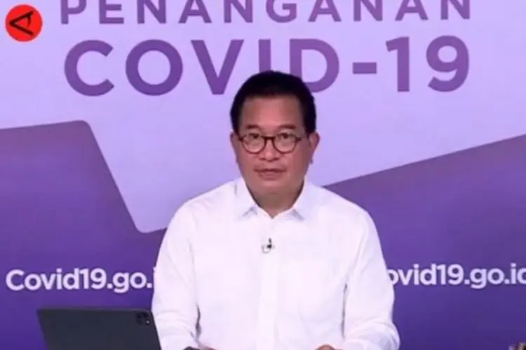 Apa Alasan di Balik Pemangkasan Masa Karantina Covid-19 Jadi Lima Hari? 