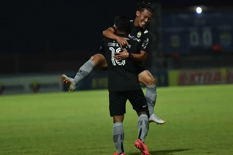 Persib Patahkan Rekor Tak Terkalahkan Bhayangkara FC, Bintangnya Febri dan Teja Paku Alam