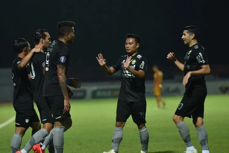 Persib vs PSS Sleman: Prediksi, Prakiraan Pemain, dan Link Live Streaming...