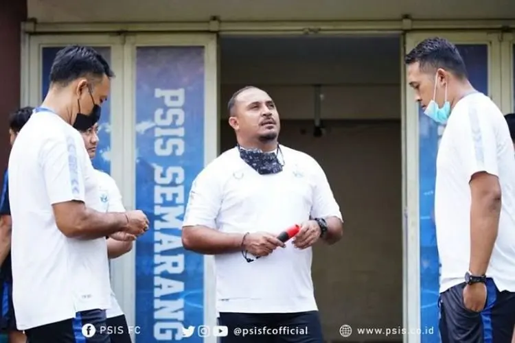 PSIS 'Terguncang' Jelang Ladeni Persib, Imran Nahumarury Mundur