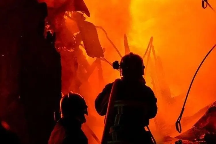 25 Pekerja Tewas Tewas Usai Tempat Penyulingan Minyak Meledak, Banyak Korban di Bawah Umur