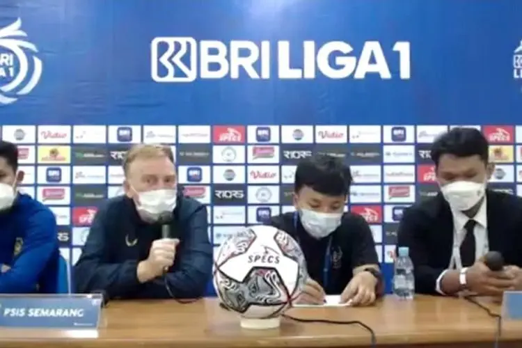 Kalah, Ian Andrew Pastikan PSIS Mendapatkan Pelajaran dari Persib