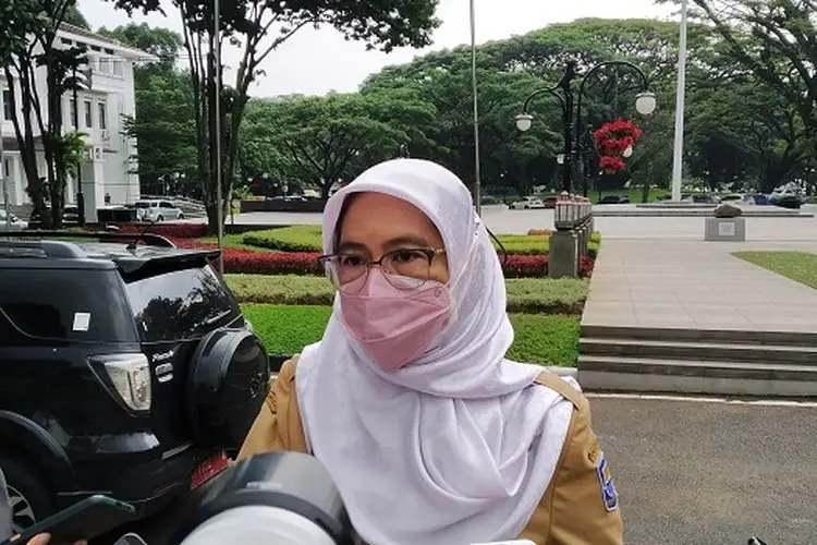 Covid-19 di Bandung 'Meledak' Lagi setelah 117 Guru dan Siswa Terpapar, Dinkes Ungkap Penyebabnya Ini