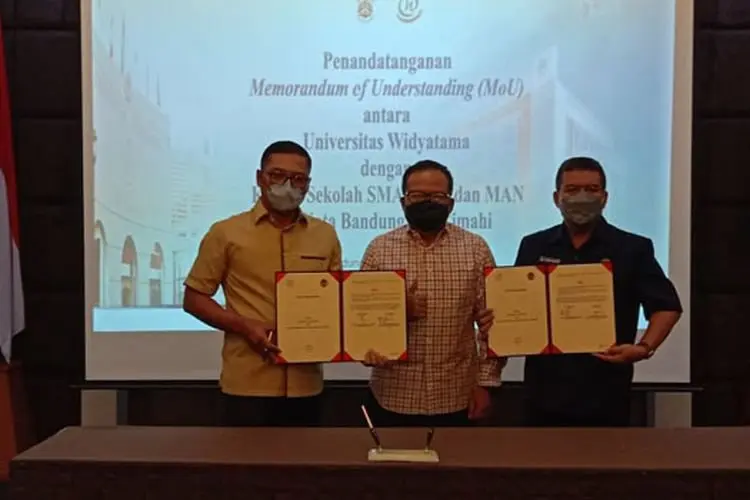 Tingkatkan Mutu Pendidikan, SMA/SMK di KCD Wilayah VII Mesra Menjalin Kerja Sama dengan Universitas Widyatama