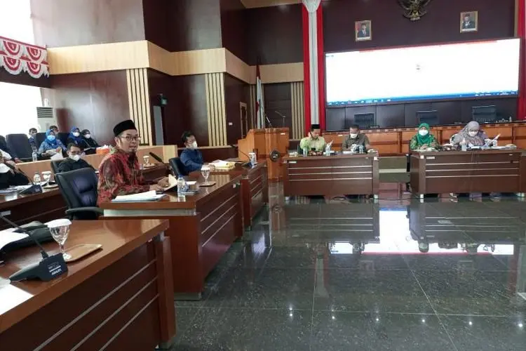 DPRD Bogor Godok Raperda Fasilitasi Penyelenggaraan Pesantren