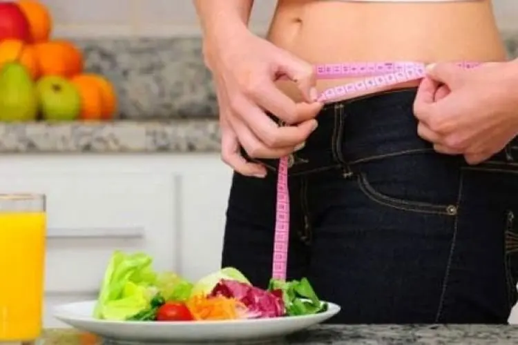 Tak Mau Berat Badan Naik? Hindari 5 Kebiasaan Buruk Ini di Akhir Pekan