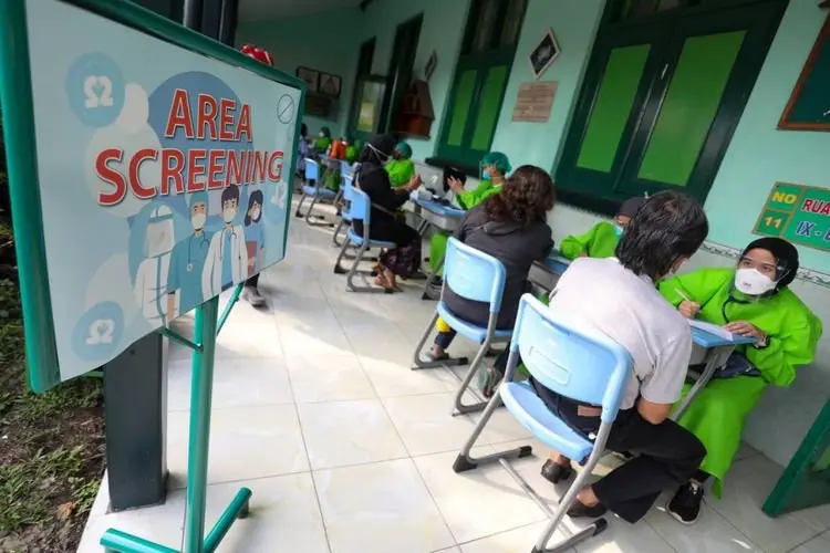 Buah Kolaborasi, Capaian Vaksinasi Kota Bandung Terus Meroket