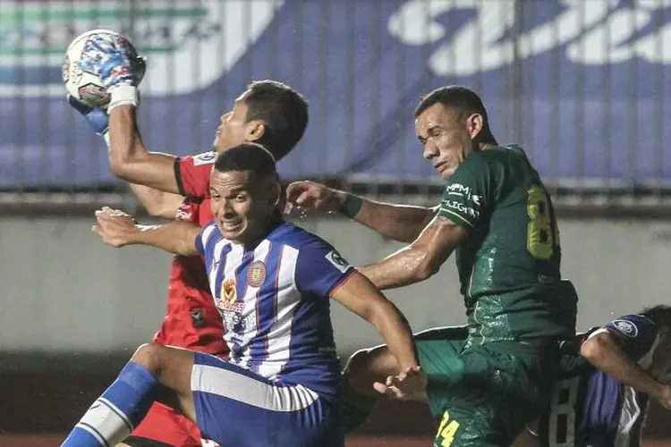 Persebaya Surabaya Bekuk Persiraja Banda Aceh 2-0