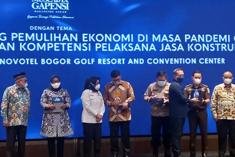 Karena Hal Ini, Gapensi Kabupaten Bogor Puji Kinerja Bupati Bogor Ade Yasin