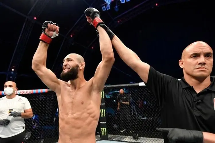 Khamzat Chimaev Bicara Duel Brutal Lawan Kamaru Usman: Pukul KO atau Dipukul KO!