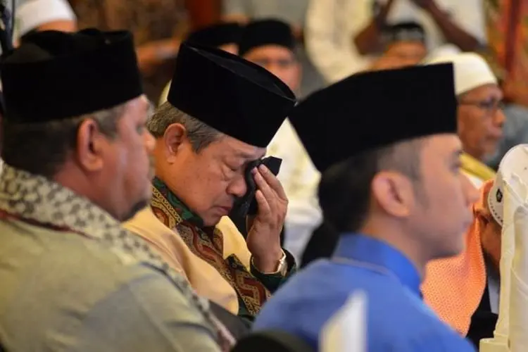 Idap Kanker Prostat, SBY Lapor ke Jokowi Akan Berobat Ke Luar Negeri