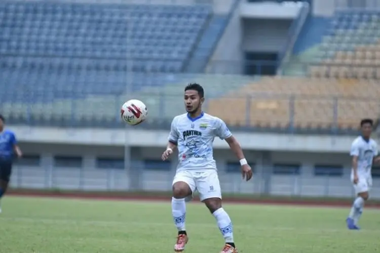Terikat Janji, Gian Zola Absen Bela Persela Hadapi Persib
