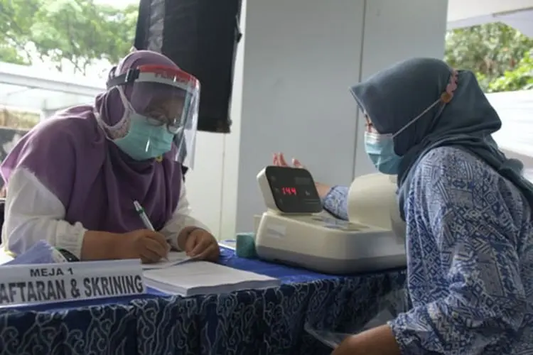 Luas Wilayah Jadi Kendala Capaian Vaksinasi 50 Persen di Garut
