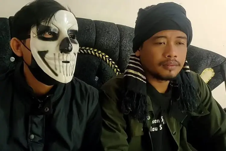 Bikin Konten Video Panggil Arwah Vanessa Angel, Ki Soleh Pet dan Baks 888 Ngeles Ingin Ungkap 'Sesuatu'