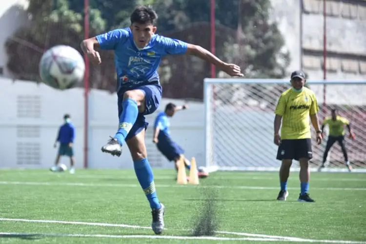 Di Persib, Zalnando Ibarat Ikan Kecil yang Tumbuh di Kolam Besar