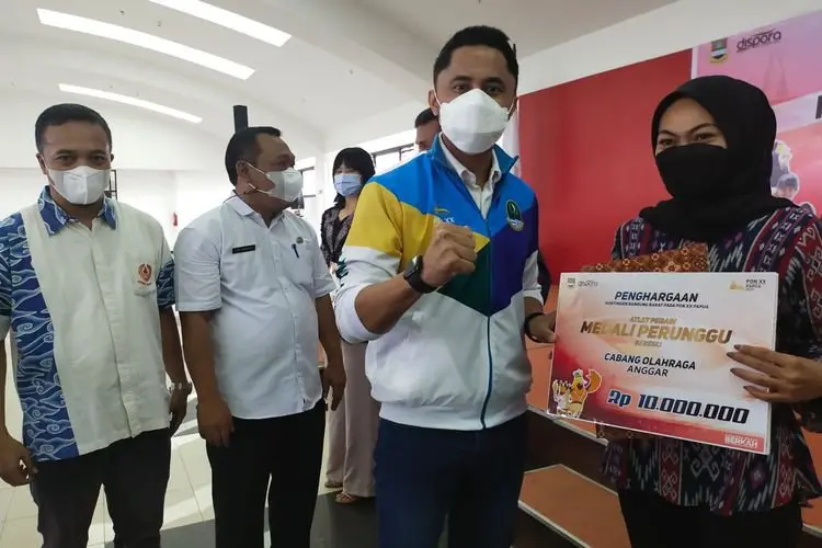 Harapan Hengky Atlet juga Bisa Menjadi Anggota Dewan
