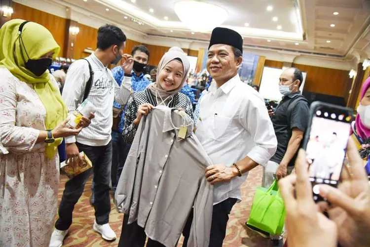 Dadang Supriatna Minta Disperindag Mudahkan Perizinan IKM