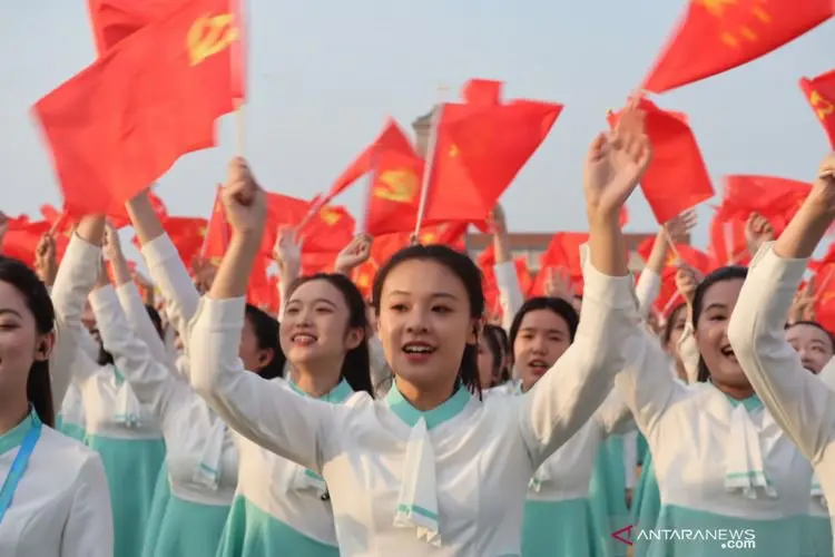 CPC Serukan Kader dan Militer Merapat ke Xi Jinping