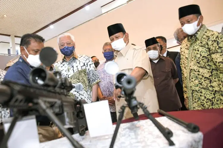 Wagub Jabar Kawal Rangkaian Kunker PM Malaysia ke PT Pindad di Bandung
