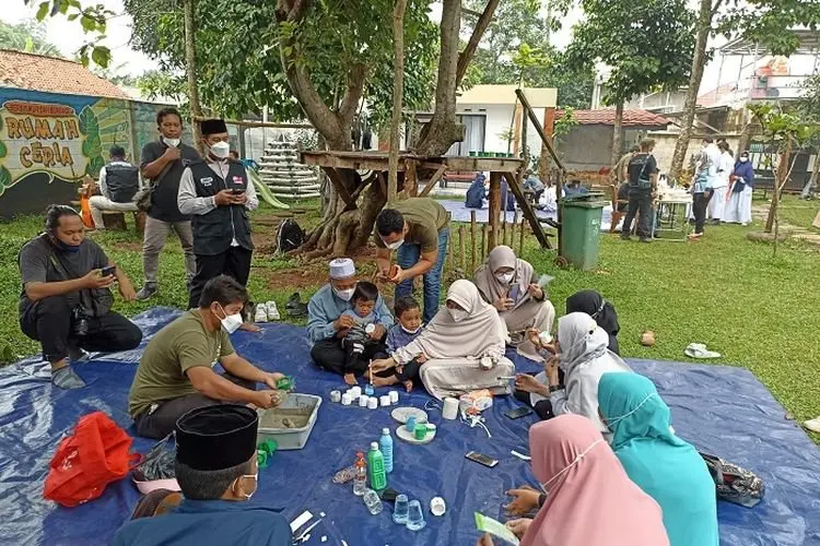 Mengajarkan Anak Jadi Pahlawan dengan Peduli Lingkungan