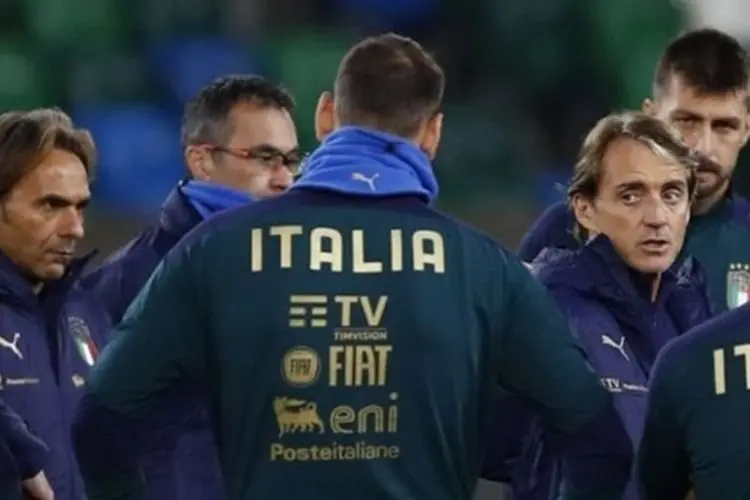 Jelang Irlandia Utara vs Italia, Roberto Mancini: Kami Terlalu Cemas