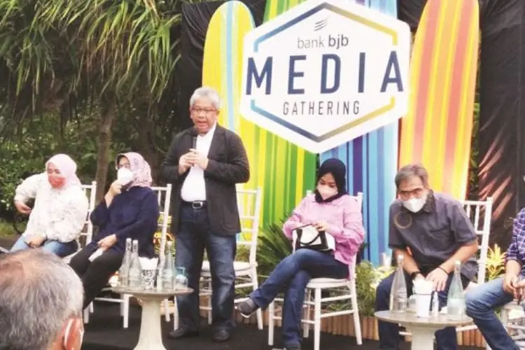 BJB Optimistis Tatap 2022