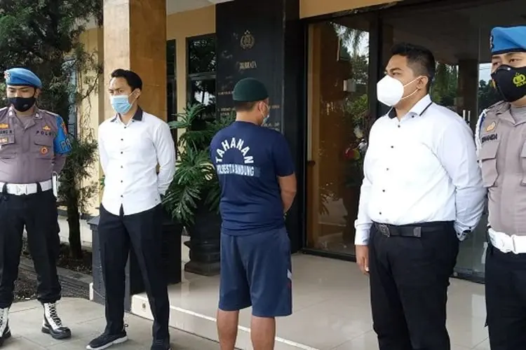 Terbakar Cemburu, Suami Bacok Istri hingga Luka Parah di Paseh Kabupaten Bandung