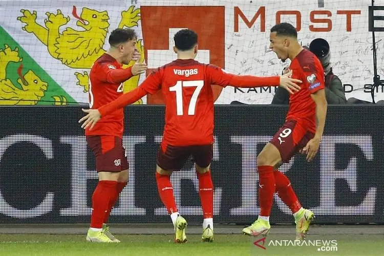 Swiss Lolos ke Piala Dunia 2022, Italia Dipaksa Jalani Playoff