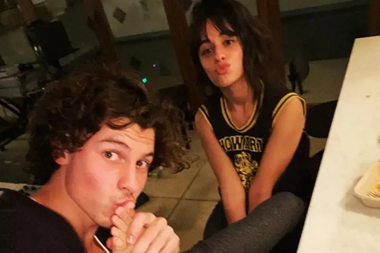 Deal Jadi Sahabat, Shawn Mendes dan Camila Cabello Akhirnya Putus 
