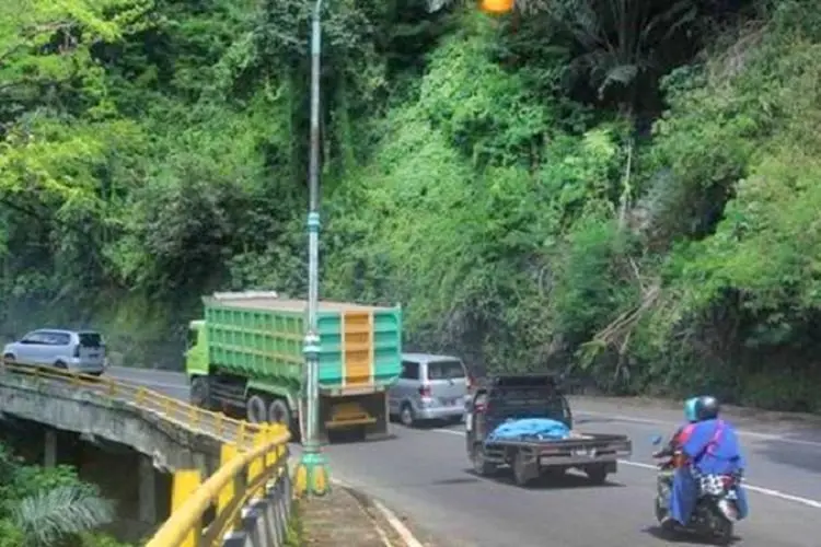 Cerita Mistis Cadas Pangeran, Pengendara Motor Ungkap Hal Menyeramkan, Banyak yang Bersiul dan Lempar Batu