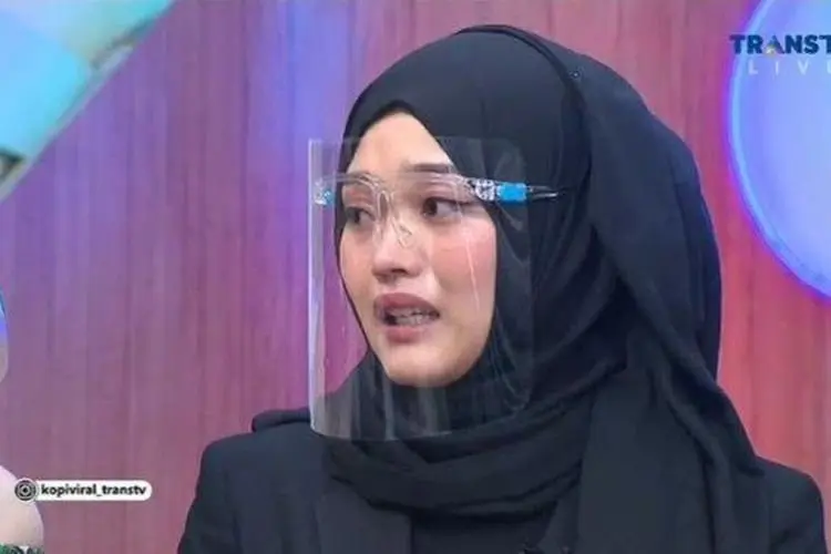 Teddy Pardiyana Tuduh Sule Larang Anaknya Jenguk Bintang, Ini Bantahan Putri Delina