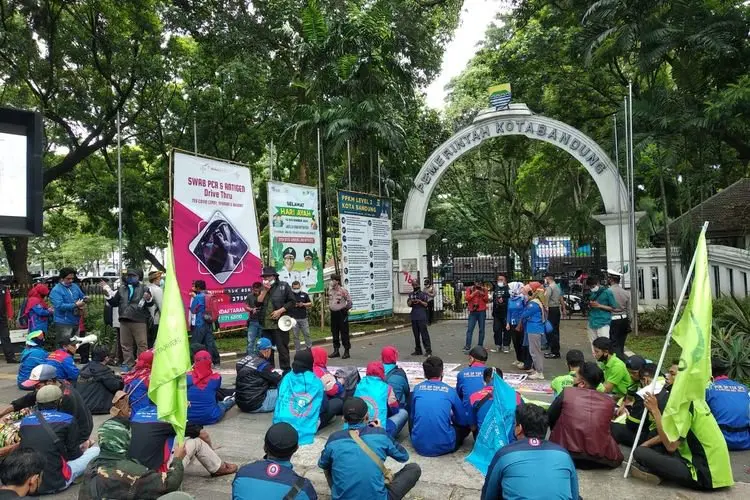 UMK Kota Bandung, Kadisnaker: Masih Proses Kalau Selesai Saya Infokan