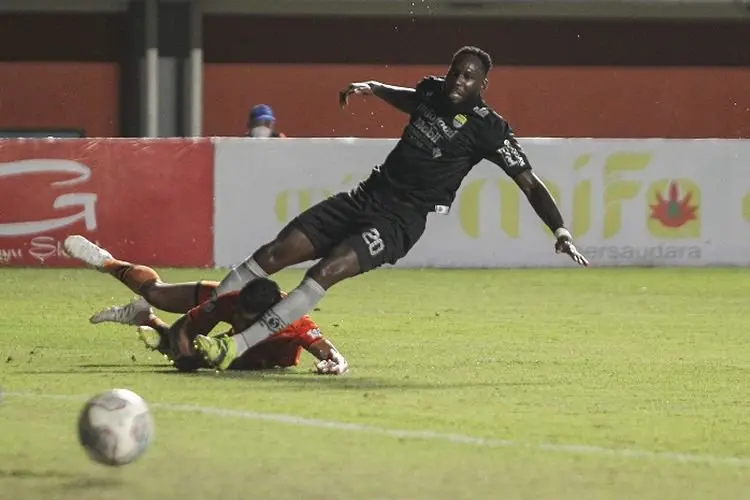 Dicukur 4 Gol Tanpa Balas, Persiraja Akui Persib Unggul Segalanya