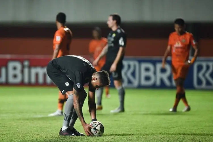 Duet Geoffrey Castillion dan Wander Luiz Gacor, Persib Tak Butuh David da Silva