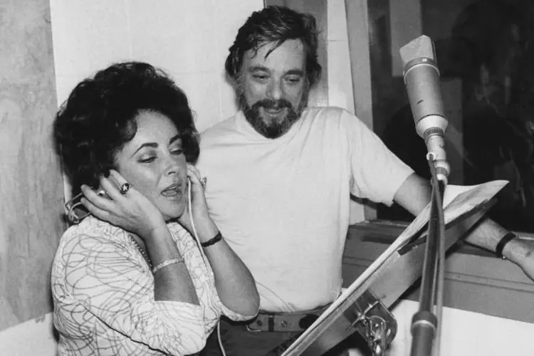 Komposer Musikal Stephen Sondheim Tutup Usia