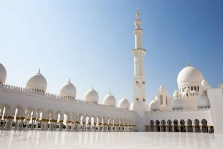 Peristiwa-peristiwa Besar di Hari Senin dalam Islam, Turun Wahyu hingga Lahirnya Nabi