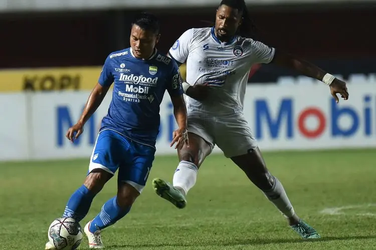 Dibungkam Arema, Persib Gagal ke Puncak Klasemen BRI Liga 1, Malah Turun Peringkat