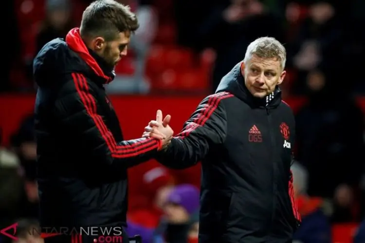 Carrick Masih Menjadi Pelatih Kepala Ketika Man United Jumpa Arsenal