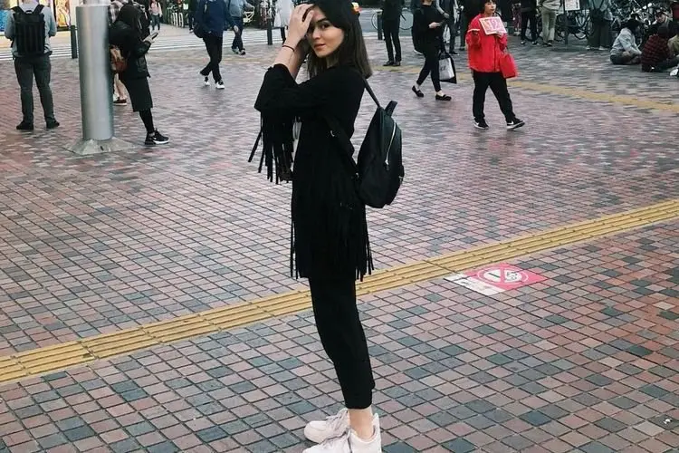 Ini Profil Laura Anna, Selebgram dan Model Cantik yang Lumpuh Karena Kecelakaan Bersama Mantan Awkarin