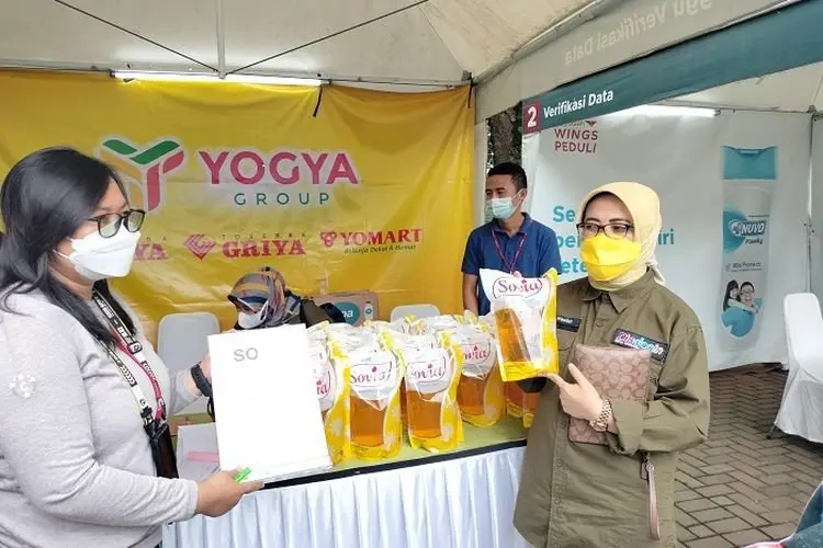 Kendalikan Harga Minyak Goreng, Pemkot Bandung Gelar Operasi Pasar