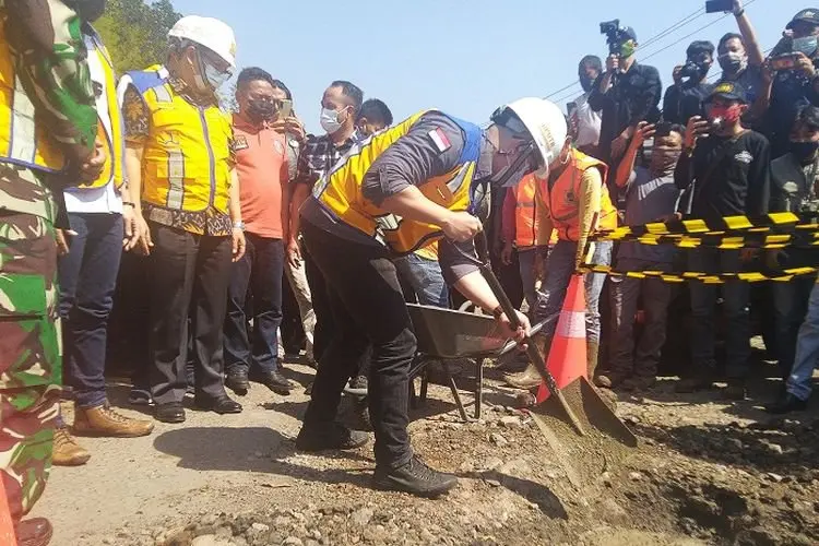 Ngencleng Buka Tutup Jalan di KBB Rawan Konflik, Jadi Arena Rebutan Lahan