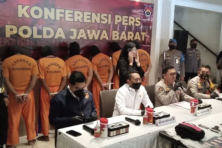 Kawanan Perampok Bank Gasak Rp400 Juta di Karawang, Tujuh Ditangkap, Empat Lainnya Buron