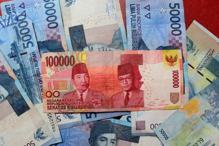Pemprov Jabar Cairkan Bansos Tunai Desember 2021, Cek Jumlah Penerimanya di Sini