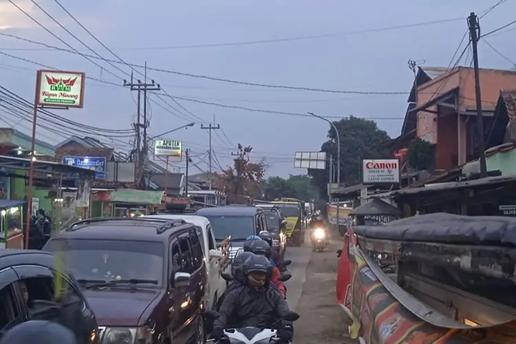 Panjang Jalan dan Pertumbuhan Kendaraan Tak Seimbang Penyebab Kabupaten Bandung Sering Macet