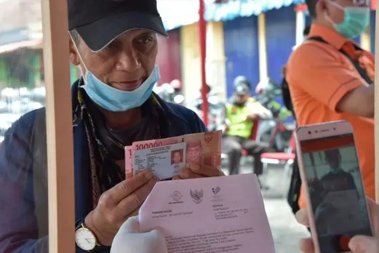 Bansos BPNT Rp200 Ribu Cair Desember 2021, Cek Daftar Nama Penerima di Link cekbansos.kemensos.go.id