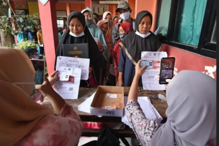 Diperpanjang hingga Tahun 2022, Ini 5 Golongan yang Bakal Kebagian Bansos BPNT Cair Desember 2021